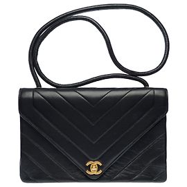Bolsa CHANEL Timeless/Classique em Couro Preto - 102608 Preto