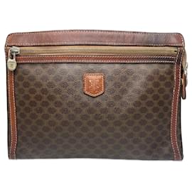 Céline-CELINE Clutch bags T.  Leather-Brown