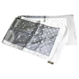 Louis Vuitton-Louis Vuitton Monogram Silk Scarf M71050-Grey