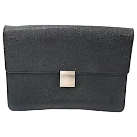 Louis Vuitton-Louis Vuitton Taiga Selenga Clutch M30782-Black