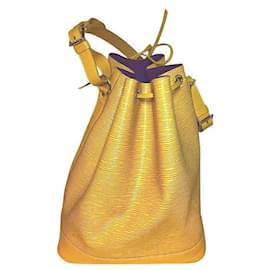 Louis Vuitton-Bolsa de Ombro Noé Epi Louis Vuitton M44009-Amarelo