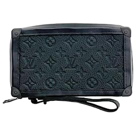 Louis Vuitton-Louis Vuitton Clutch Bag Taurillon Soft Trunk M68986 Noir-Black