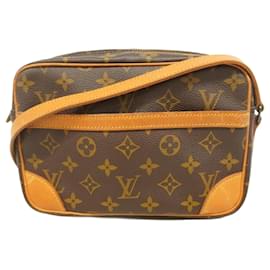 Louis Vuitton-Bolsa de Ombro Trocadero 23 Monograma Louis Vuitton-Marrom
