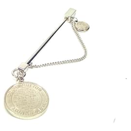 Louis Vuitton-Louis Vuitton MP1799 Charm Brooch-Silvery