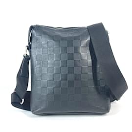 Louis Vuitton-Bolsa Mensageiro Discovery Damier Infini Louis Vuitton-Preto