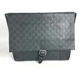 Louis Vuitton-Bolsa Loft Damier Infini Louis Vuitton-Preto