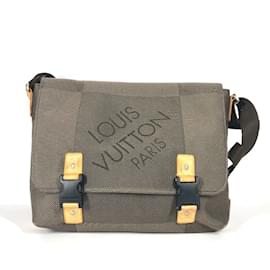 Louis Vuitton-Bolsa de flap Damier Geant Roux Louis Vuitton-Outro,Caqui
