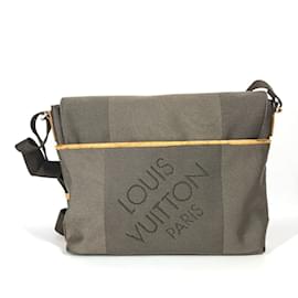 Louis Vuitton-Bolsa de flap Damier Geant Roux Louis Vuitton-Outro,Caqui