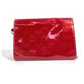 Louis Vuitton-Pochette Belair em Monogram Vernis da Louis Vuitton-Vermelho