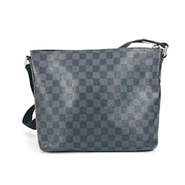 Louis Vuitton-Bolsa Mick PM Damier Graphite Louis Vuitton-Preto