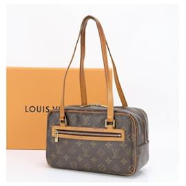 Louis Vuitton-Bolsa de Ombro de Couro Monogram Cite MM da Louis Vuitton-Marrom
