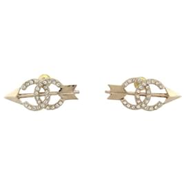 Chanel-NEUF BOUCLES CHANEL FLECHES ET LOGO CC STRASS BOUCLES D'OREILLES METAL DORE-Doré