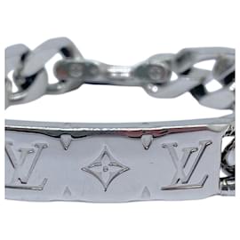 Louis Vuitton-Louis Vuitton LV Monogram Charm Bracelet-Silvery