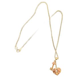 Collar Chanel House bañado en oro dorado Dorado