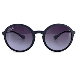 Ray-Ban-Black Matte Rubber Unisex Sunglasses RB4222 50/21-Black