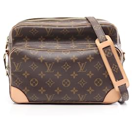 Louis Vuitton-Bolsa de Ombro Monograma Nile da Louis Vuitton M45244-Marrom