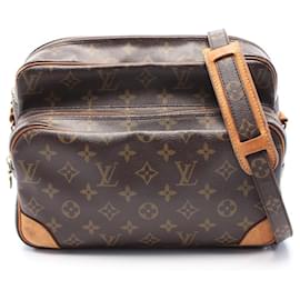 Louis Vuitton-Bolsa de Ombro Monograma Nile da Louis Vuitton M45244-Marrom