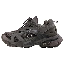 Balenciaga-Balenciaga Track.2 Sneakers in Dark Grey Polyurethane-Grey