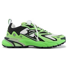 Louis Vuitton-Louis Vuitton Green and White Sneakers-White,Green