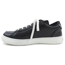 Louis Vuitton-Tênis pretos Louis Vuitton-Preto