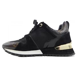 Louis Vuitton-Louis Vuitton Black Sneakers-Black