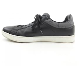 Louis Vuitton-Tênis pretos Louis Vuitton-Preto