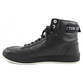Louis Vuitton-Tênis pretos Louis Vuitton-Preto