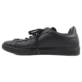 Louis Vuitton-Tênis pretos Louis Vuitton-Preto