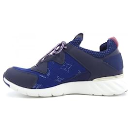 Louis Vuitton-Louis Vuitton Black and Navy Sneakers-Black,Navy blue