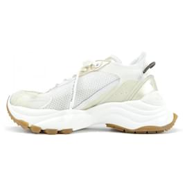 Louis Vuitton-Louis Vuitton Gold and White Sneakers-White,Golden