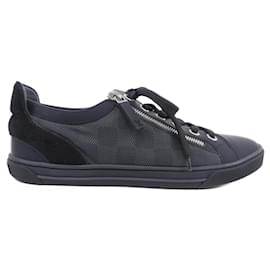 Louis Vuitton-Tênis pretos Louis Vuitton-Preto