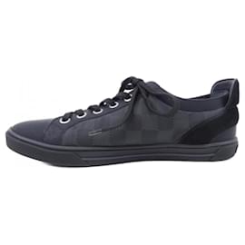 Louis Vuitton-Tênis pretos Louis Vuitton-Preto