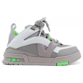 Louis Vuitton-Louis Vuitton Beige and Gray Sneakers-Brown,Beige