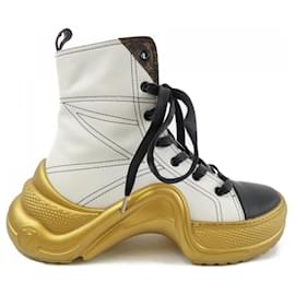 Louis Vuitton-Louis Vuitton White Sneakers-White