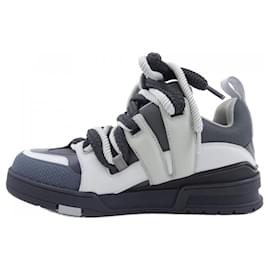 Louis Vuitton-Louis Vuitton Gray Sneakers-Brown