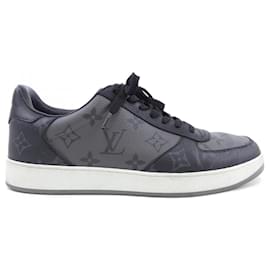 Louis Vuitton-Tênis pretos e cinzas Louis Vuitton-Marrom,Preto