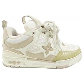 Louis Vuitton-Tênis bege e branco Louis Vuitton-Branco,Bege