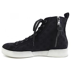 Louis Vuitton-Louis Vuitton Black Sneakers-Black