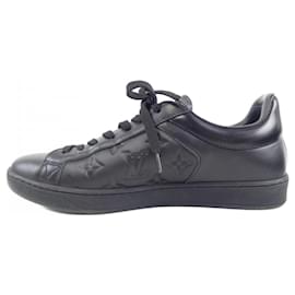 Louis Vuitton-Tênis pretos Louis Vuitton-Preto