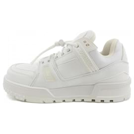 Louis Vuitton-Tênis brancos Louis Vuitton-Branco