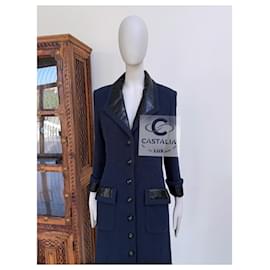 Chanel-CC Buttons Navy Tweed Coat with Leather Accents 38 FR-Navy blue