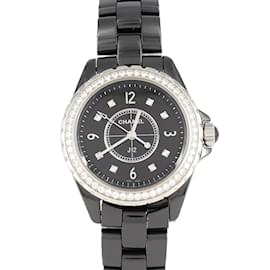 Chanel-Chanel J12 33mm Ceramic Watch-Black