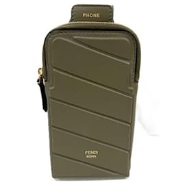 Fendi-Pochette porte-téléphone en cuir vert Fendi-Vert