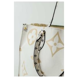 Louis Vuitton-Bolsa de couro-Branco