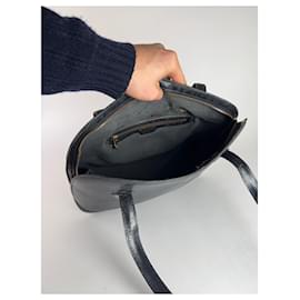 Louis Vuitton-Bolsas LOUIS VUITTON T. Couro-Preto