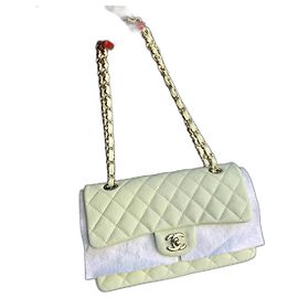 Chanel Classic 11.12 Sac à main en cuir vert d'eau Vert clair