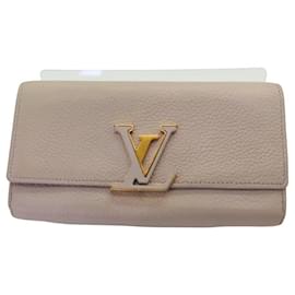 Louis Vuitton-Louis Vuitton Capucines Wallet M69805-Grey