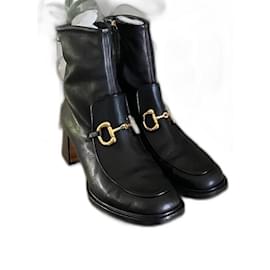 Gucci-Ankle Boots-Black,Golden