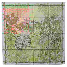 Hermès-HERMES Carre 90 Scarf ""Mythes Et Metamorphoses"" Silk Pink Auth yk17704-Pink