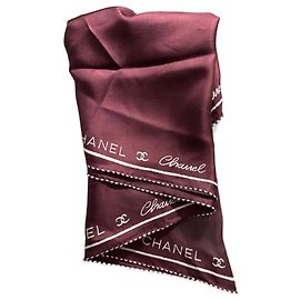 Chanel Schals Bordeaux